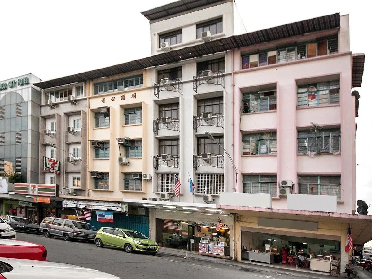 **  Hotel Sri Iskandar Kota Kinabalu Malaysia